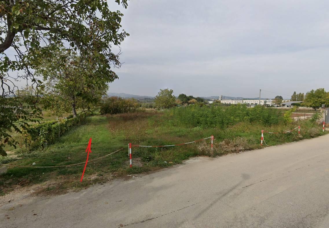 1 room Land in Montesilvano, Italy No. 118324