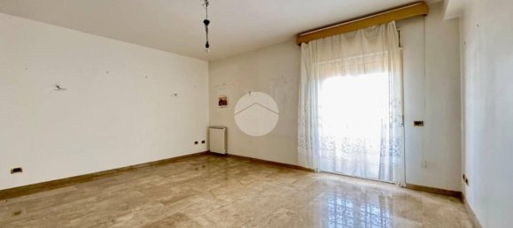 Apartamento de 3 dormitorios en Palermo, Italy No. 51726 8
