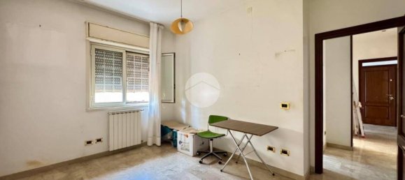 Apartamento de 3 dormitorios en Palermo, Italy No. 51726 29
