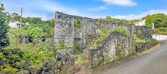 52m² Land in Lajes do Pico, Portugal No. 190229 2