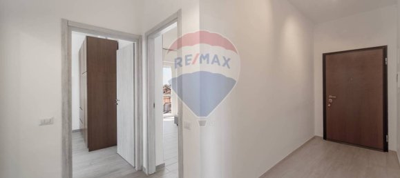 2 Schlafzimmer Wohnung in Busto Garolfo, Italy, Nr. 211498 12