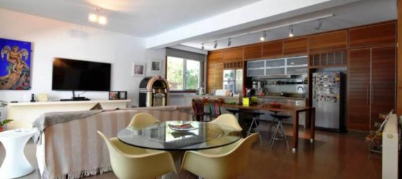 4 bedrooms Villa in Limassol, Cyprus No. 12725 3