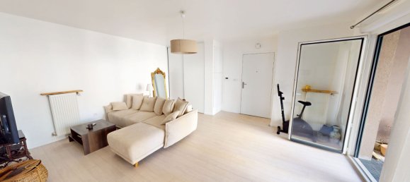 2 bedrooms Apartment in Ivry-sur-Seine, France No. 348431 2