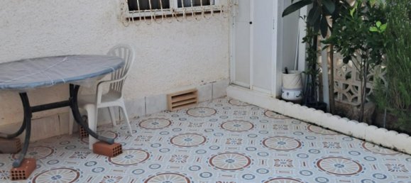Bungalow T2 em Torrevieja, Spain N.º 369886 3