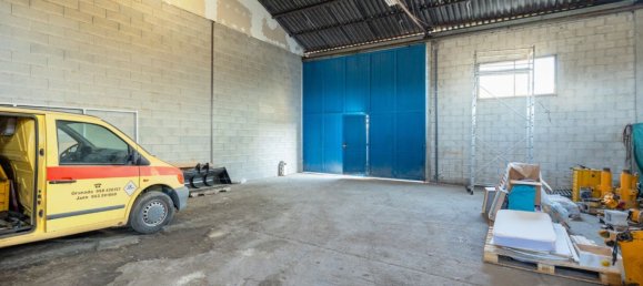 1400m² Warehouse in Granada, Spain No. 166612 19