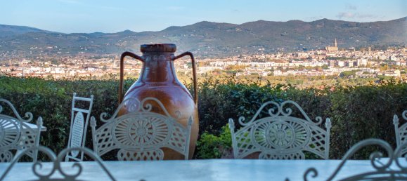 10 chambres Villa à Arezzo, Italy No. 132135 5