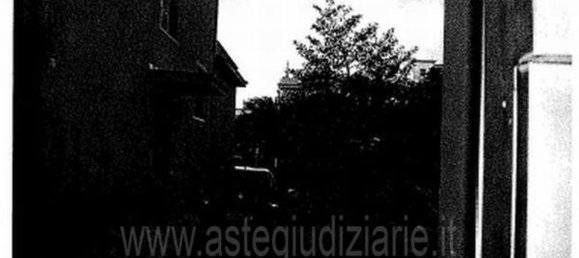 Casa de 11 divisões em Aprilia, Italy N.º 97774 8