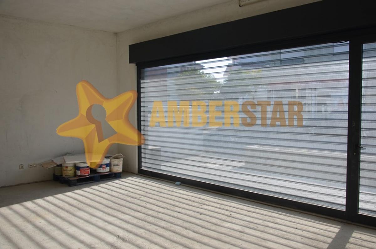 230m² Shop in Vila Nova de Gaia, Portugal No. 8434