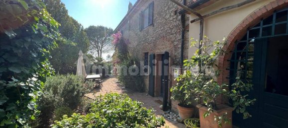 3 bedrooms Villa in Guardistallo, Italy No. 163476 8