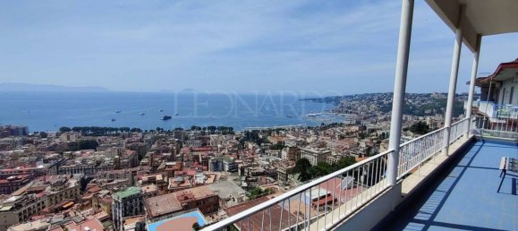 4 bedrooms Apartment in Naples, Italy No. 96934 5
