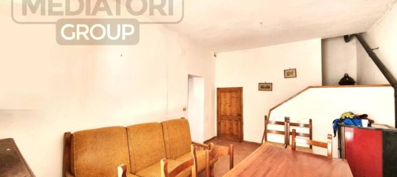 3 rooms House in Pistoia, Italy No. 23313 11
