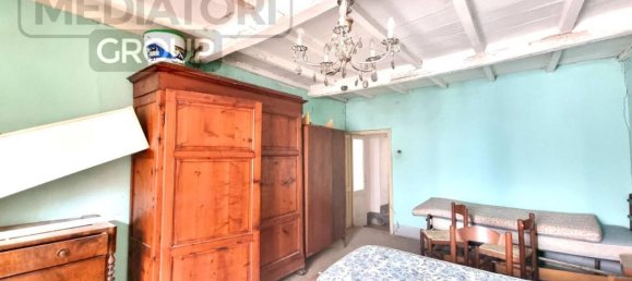 3 rooms House in Pistoia, Italy No. 23313 16