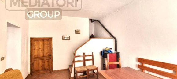 3 rooms House in Pistoia, Italy No. 23313 10
