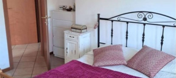 Квартира с 2 комнатами в Аббиатеграссо, Италия № 285523 11