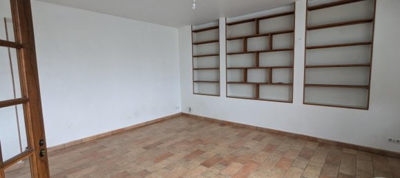 Edificio en Villers-Cotterets, France 385 m² No. 238761 4