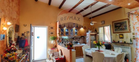 3 Schlafzimmer Wohnung in Catania, Italy, Nr. 138512 30