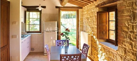 8 Schlafzimmer Gebäude in Gualdo, Italy, Nr. 118493 14