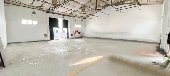  عقار تجاري في Al Quoz, UAE 1021.9متر مربع رقم 24863 2