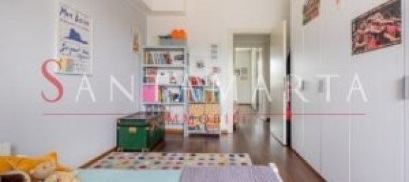 2 bedrooms Apartment in Milan, Italy No. 243438 38