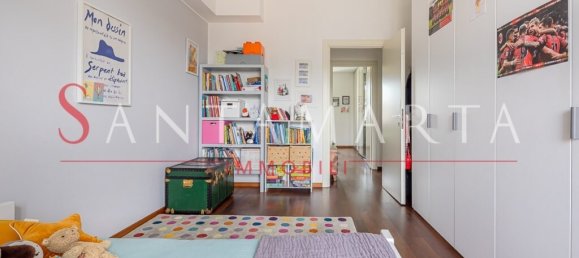 2 bedrooms Apartment in Milan, Italy No. 243438 18