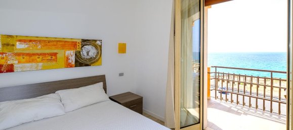 Apartamento de 5 habitaciónes en Gallipoli, Italy No. 230990 26