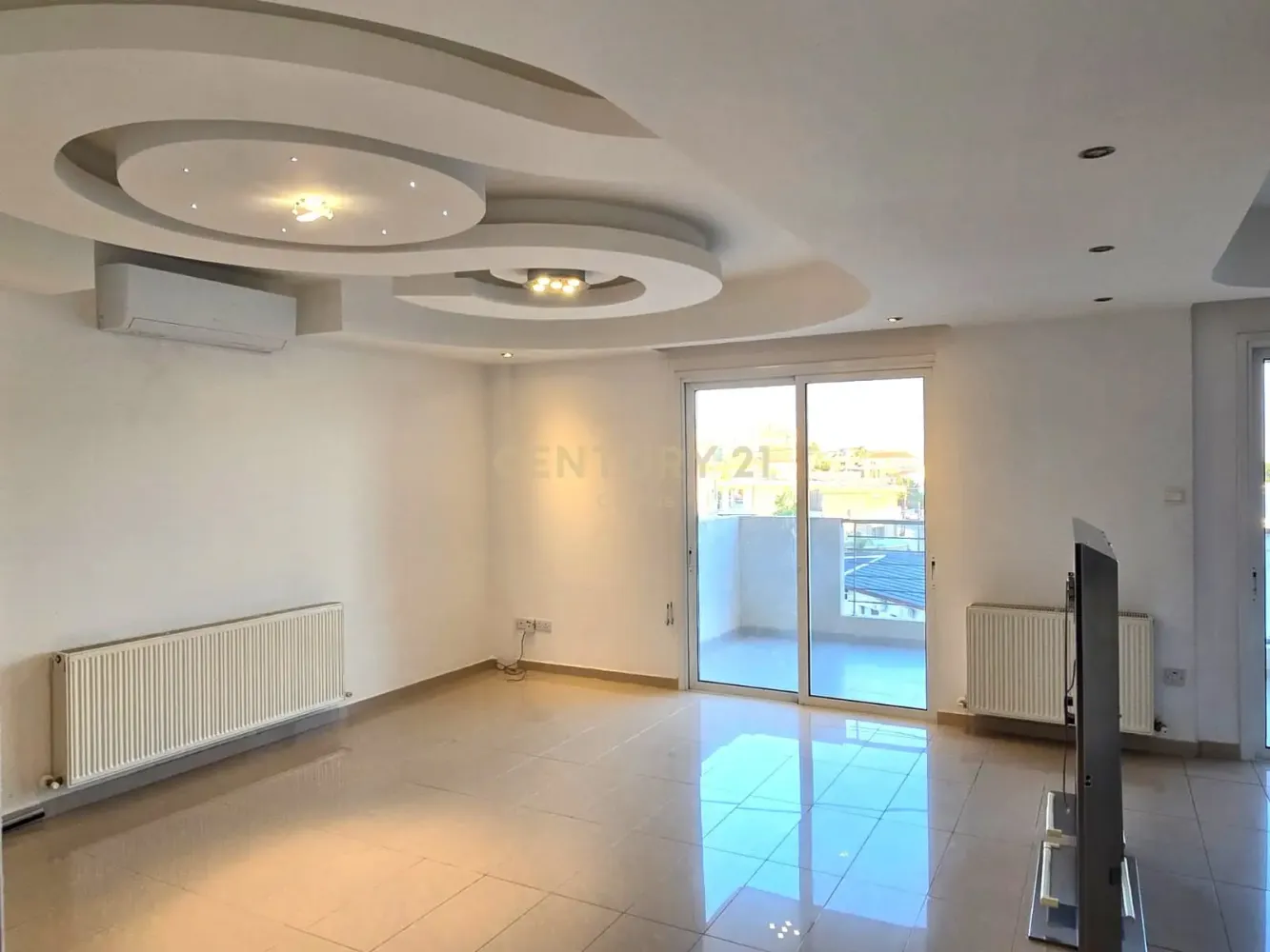 Квартира с 3 спальнями в Агиос Афанасиос, Кипр № 5811