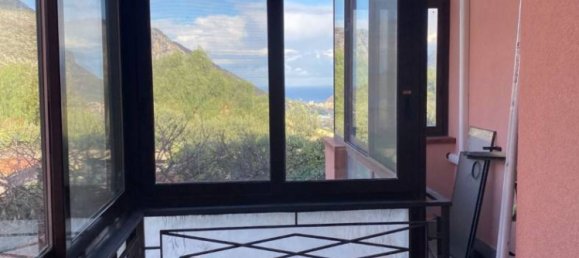 2 bedrooms Apartment in Palermo, Italy No. 54987 10