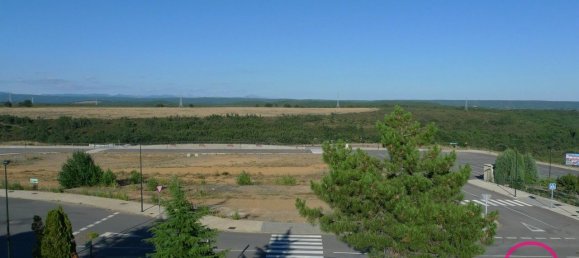 4 bedrooms House in Garrafe de Torio, Spain No. 109615 13