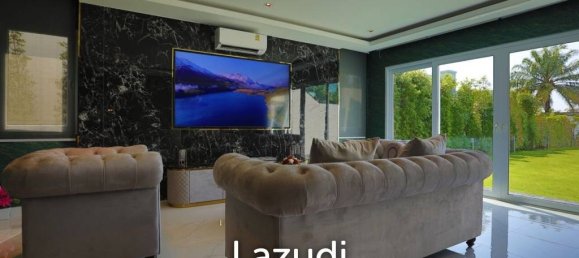 10 bedrooms Villa in Pattaya, Thailand No. 18009 3