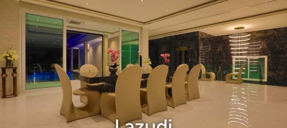 10 bedrooms Villa in Pattaya, Thailand No. 18009 7