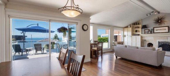 5 bedrooms House in British Columbia, Canada No. 1081 7