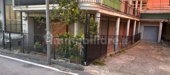 2 bedrooms Apartment in Roccapiemonte, Italy No. 250791 5