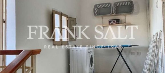 5 bedrooms Maisonette in Pieta, Malta No. 9566 11