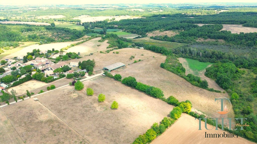 4 chambres Maison à Charente, France No. 346574