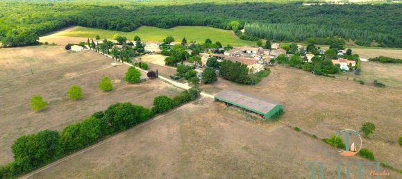 4 chambres Maison à Charente, France No. 346574 2