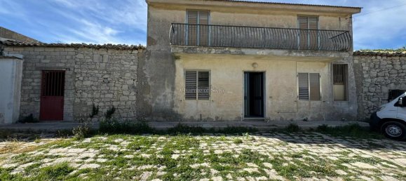 3-Zimmer Haus in Ragusa, Italy, Nr. 235378 3