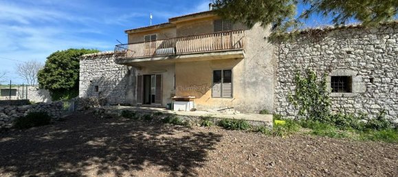 3-Zimmer Haus in Ragusa, Italy, Nr. 235378 8