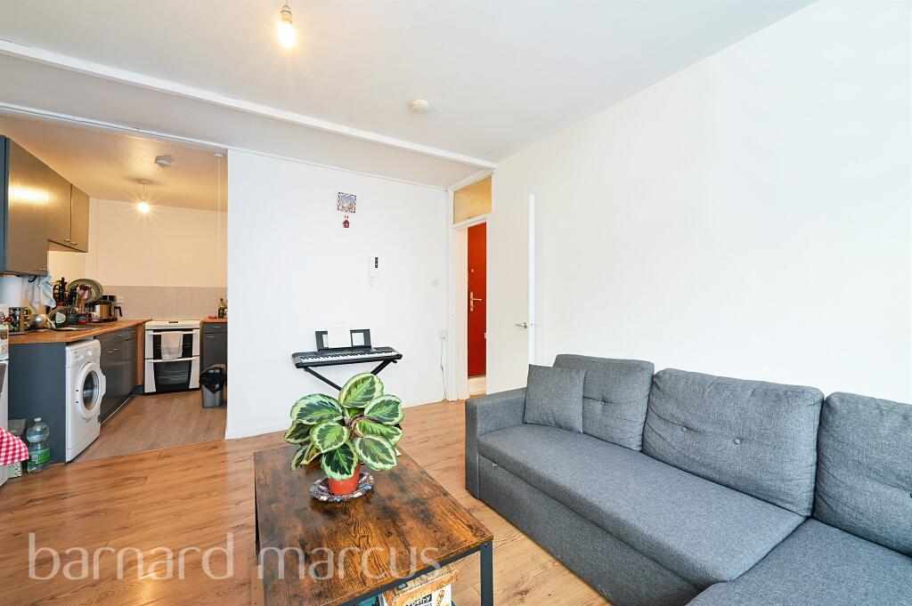 1 bedroom Apartment in London, United Kingdom No. 9908