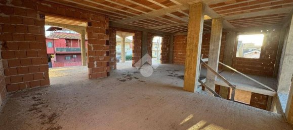 3 bedrooms Villa in Ardea, Italy No. 58764 6