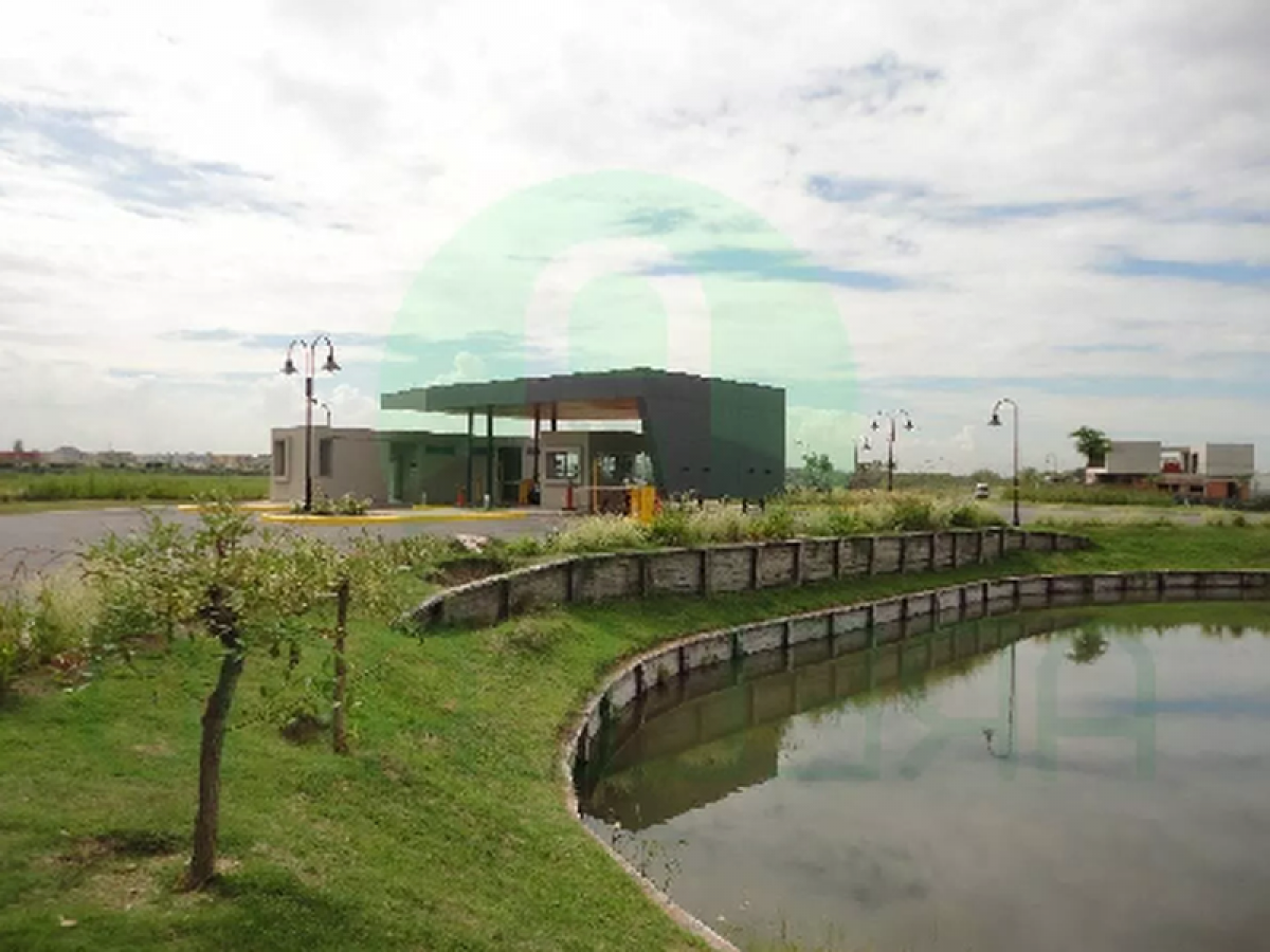  قطعة أرض في Tigre, Argentina رقم 31016