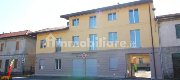 2 Schlafzimmer Wohnung in Rescaldina, Italy, Nr. 223090 2