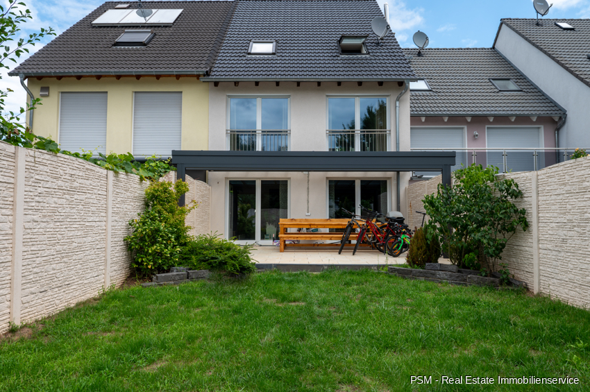 4 rooms Townhouse in Offenbach, Germany No. 352584