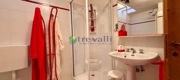 Casa de 3 dormitorios en Commezzadura, Italy No. 334666 22