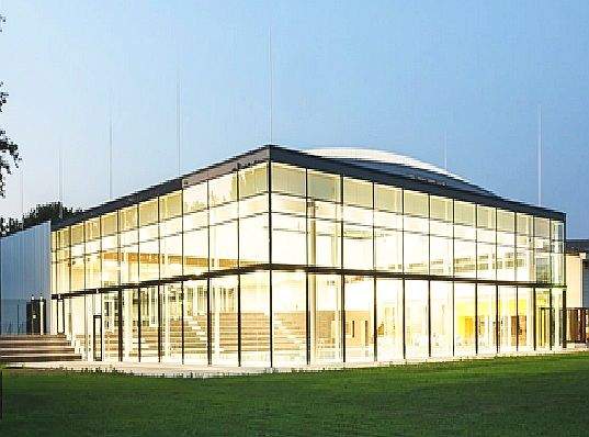 Edifício em Wolfsburg, Germany 6000 m² N.º 296639