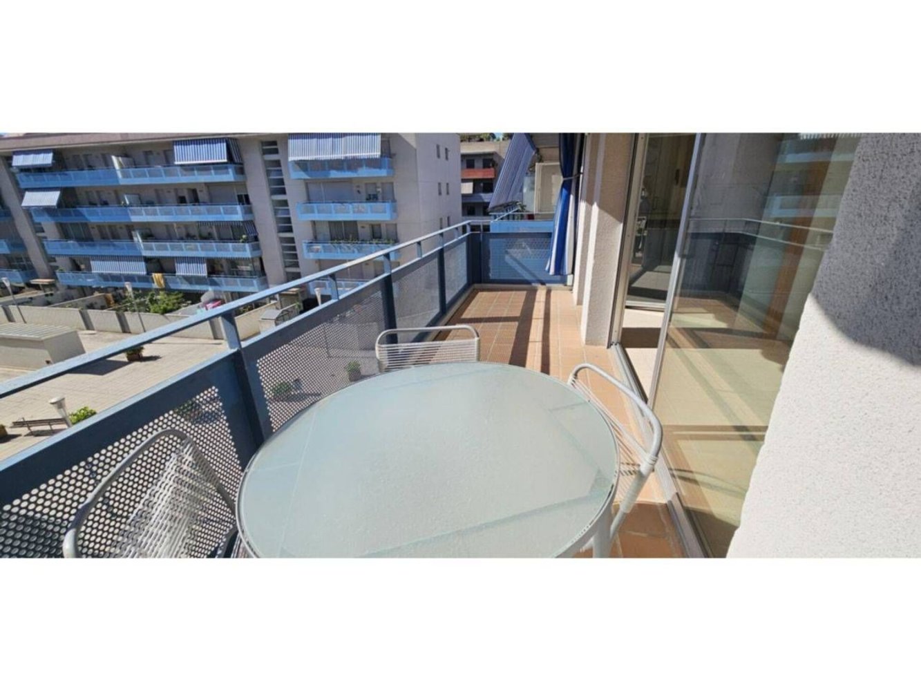 3 bedrooms Apartment in Badalona, Spain No. 252635