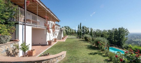 8 bedrooms Villa in Lucca, Italy No. 161458 2
