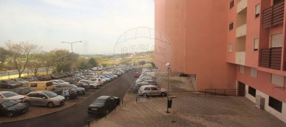 136m² Commercial property in Sintra, Portugal No. 66895 10