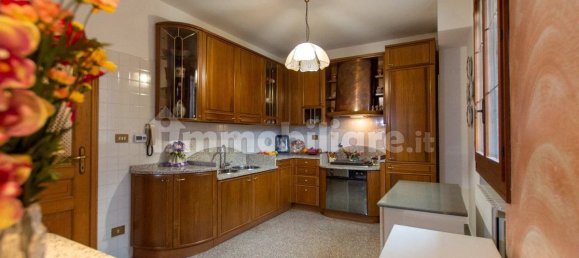 3 Schlafzimmer Villa in Sasso Marconi, Italy, Nr. 175308 20
