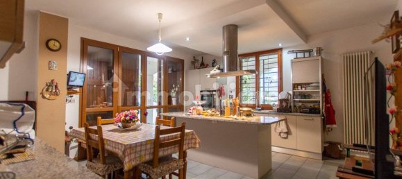 3 Schlafzimmer Villa in Sasso Marconi, Italy, Nr. 175308 8