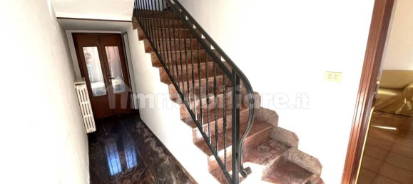 3 bedrooms House in Cavarzere, Italy No. 160030 3